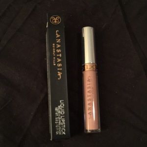 Anastasia Liquid Lipstick “Pure Hollywood”